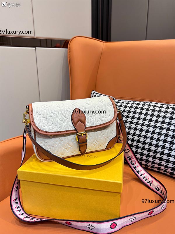 Túi Louis Vuitton LV Diane Mini Bag Monogram Rep 1: 1