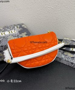 Túi Medium Dior Hobo Bag Fluorescent Orange Macrocannage Lambskin