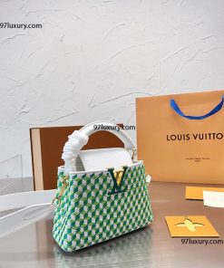 Túi Louis Vuitton Capucines BB Bag Green And White Like Auth